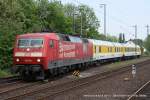 120 502 (DB - Bahntechnik mit Kompetenz) verlsst am 26. April 2011 um 14:18 Uhr mit einem Messzug den Gelsenkirchener Hauptbahnhof