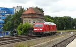 DB 245 025 am 04.08.2021 in Gera Hbf. Sie kam zuvor mit dem IC 2151 aus Kassel-Wilhelmshöhe.