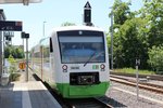 Gera Hbf am 7. Juni 2016: Ein Triebwagen der  Elster-Saale-Bahn , der von Leipzig über Zeitz, KBS 550, gekommen war, fährt weiter nach Saalfeld.