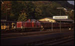 Am 29.9.1993 rangierte 290328 um 17.13 Uhr im Bahnhof Gerolstein.