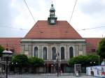 Empfangsgebude des am 06.September 1917 eingeweihten neuen Bahnhof Grlitz von der Bahnhofstrae; 15.06.2011  