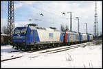 An der Spitze eines geparkten Lokzuges wartet RAG 206 am 27.2.2005 im Bahnhof Großkorbetha auf den nächsten Einsatz.