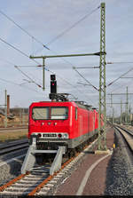 143 175-8 ist mit einer unbekannten Schwesterlok in Halle(Saale)Hbf auf Gleis 150 abgestellt.
Aufgenommen am Ende des Bahnsteigs 6/7.

🧰 Salzland Rail Service GmbH (SRS)
🕓 24.4.2021 | 18:18 Uhr