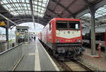Wechselt die Fahrtrichtung: 114 035-9 (112 035-1) fuhr auf Gleis 5 in Halle(Saale)Hbf mit der kalten 145 047-7 und der warmen 112 141-7 ein. Letztere wird gleich den Verband in nördliche Richtung ziehen. Das Ziel der Fahrt ist leider unbekannt.

🧰 Wedler Franz Logistik GmbH & Co. KG (WFL)
🕓 26.11.2024 | 12:48 Uhr