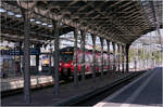 Die Stahlkonstruktion der Bahnsteighalle -     ...