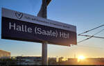 ♥️-lich willkommen in Sachsen-Anhalt:
abends in Halle(Saale)Hbf.

🕓 27.4.2025 | 19:55 Uhr