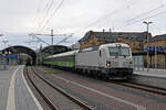 7193 600 der ELL verl�sst mit dem FLX 1237 nach Karlsruhe am 19.09.26 den Hauptbahnhof Halle(S).