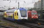 Hier links MEr81962 von Hamburg Hbf. nach Tostedt und rechts 101 010-7, diese beiden Zge trafen sich am 10.10.2011 in Hamburg Hbf. 