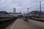 Bahnsteig 8 und 7 in Hamburg-Altona; 22.11.2010