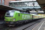Flixtrain mit der grün beklebten MRCE Vectron  X4 E - 604  [NVR-Nummer: 91 80 6193 604-6 D-DISPO] mit dem FLX32617 nach Köln Hbf.