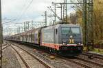 241.009 Hectorrail  Moneypenny  in Hamburg Harburg, April 2026.
Ende des Bahnsteiges fotografiert.
