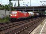 152 092 ist mit einen tankzug beim bhf harburg am 18.06.13 vorbeigerauscht 