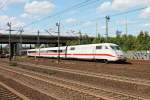 Nachschuss auf 401 565-7 am 13.08.2014 bei der Durchfahrt in Hamburg Harburg gen Norden.