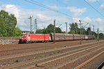 Mit einem Volvo-Autoteilezug fuhr am 26.05.2015 die DBS/RSC 185 331-3 durch den Harburger Bahnhof gen Dänemark.