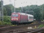 Hier 101 031-3 mit IC2329 von Kiel Hbf. nach Nrnberg Hbf., bei der Einfahrt am 16.8.2009 in Hamburg Hbf.