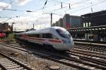 Hier 605 018-1  Jever  als ICE37 von Hamburg Hbf. nach København H, bei der Einfahrt am 16.4.2014 in Hamburg Hbf. 