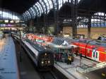 IC3  Gumminase  5279 steht in Hamburg Hbf abfahrbereit als EC 37 nach Koebenhavn H; 17.02.2007

