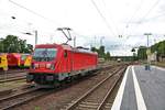 DB Cargo 187 105 am 19.06.18 in Hanau Hbf 