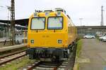DB Netz Instandhaltung 702 202 am 28.01.23 in Hanau Südseite abgestellt