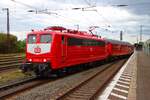 Konrail 151 031-2 mit Sonderzug am 29.08.26 in Hanau Hbf vom Bahnsteig aus fotografiert 
