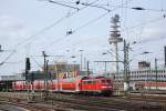 111 092 mit einem RE nach Braunschweig am 16.4.10 in Hannover HBF.