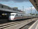 Ein ICE 1 fuhr am 30.7.10 in Hannover Hbf ein.