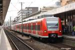 424 009 mit einer S2 nach Nienburg in Hannover HBF am 20.06.2011.