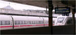 Tristesse - 

... im Hauptbahnhof von Hannover mit ICE-T und ICE 4.

05.05.2026 (M)