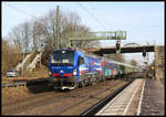 SBB Cargo 193492 Vectron durchfährt hier mit dem Flix Train nach Köln den Bahnhof Hasbergen am 17.02.2019 um 15.00 Uhr.