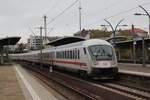 Nachschuss auf IC2374 der am 25.10.2017 den Hauptbahnhof Heidelberg in Richtung Frankfurt verlässt.