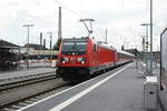 007 James Bombadier.....alias 147 007 vorm defekten Wittenberge-Steuerwagen einer RB aus Stuttgart Hbf kommend am Donnerstag den 6.9.2018. Am anderen Zugende hängt die 147 016 an, der Zug endet hier in Heilbronn Hbf um einige Minuten später wieder nach Stuttgart Hbf zurück zufahren.