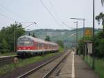 Die RB 34777 nach Bamberg fuhr am 25.6.10 in den BAhnhof Himmelstadt ein.