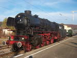 Am 1.11.2010 konnte ich die 01 1066 des Ulmer Eisenbahnfreunde der abteilung Historischer Dampfschnellzug mit einen Sonderzug in Immendingen Fotografieren 