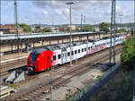 Ein neuer schon durch Pseudok�nstler bespr�hter Elektrotriebzug 1 440015 hatte am 21.9.2026 um 11.42 Uhr Betriebspause im HBF Kaiserslautern.