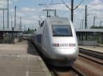 TGV 4404 Fhrt aus dem HBF Karlsruhe aus .Aufgenommen am 30.5.07