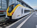 ET 1440 384 mit dem RE 45 nach Heilbronn Hbf steht in Karlsruhe Hbf, 22.07.2023.