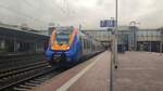 Hier bei der Ausfahrt aus dem Bahnhof Kassel-Wilhelmshöhe zu sehen eine BR 1442 der cantus Verkehrsgesellschaft als RB5 (24229) nach Fulda.

Aufgenommen am 04.01.2024 um 12:15 Uhr.