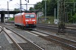 185 170-8 am 06.07.2016 bei der Einfahrt in den Bahnhof Kassel-Wilhelmshöhe.