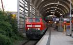 218 453-9 ist am 7.08.2009 mit einer RB aus Flensburg im Kieler Hauptbahnhof eingetroffen und verlsst ihn in Krze in Richtung Betriebshof.