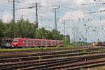 Als RB 27 (Mönchengladbach - Koblenz Hbf) fuhr am Mittag des 22.06.2019 der 425 595-6 am Rangierbahnhof und DB Museum in Koblenz Lützel vorbei in Richtung Zielbahnhof.