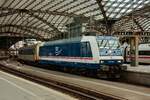 TRI 145 040 mit RE1-Verstärker in Köln Hbf, August 2025.