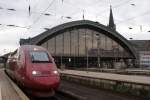 Thalys 4345 als THA 4498 nach Paris Nord bei der Abfahrt in Kln Hbf am 02.11.2008