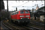 DB 218206-1 verlässt hier am 12.2.2005 mit einem Regionalzug den HBF Köln in Richtung Messe Deutz.