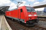146 279 schiebt am 28.05.2019 den RE1 (RE10124)  Nordrhein-Westfalen-Express  von Hamm(Westf) nach Aachen Hauptbahnhof in den Kölner Hauptbahnhof.