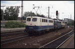 Ein Lokzug mit 140036, 140573 und 140732 fährt hier am 13.8.1994 um 15.55 Uhr durch Köln Deutz in Richtung Hauptbahnhof Köln.