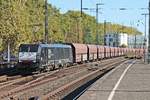 Durchfahrt am Nachmittag des 27.09.2018 von MRCE/NIAG ES 64 F4-995 (189 095-3) mit einem leeren Falns-Zug (Neunkirchen - Moers), kommend von Köln Eifeltor, durch den Bahnhof von Köln