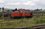 203 013-8 (203-29 | 202 784-5 | 112 784-4 | 110 784-6 | DR V 100.1) beim Umsetzen im Bahnhof Könitz(Thür).