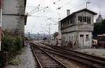 Deutsche Bundesbahn: Bahnhof Konstanz Stellwerk im Juli 1979. - Scan eines Diapositivs. Film: Kodak Ektachrome. Kamera: Leica CL.
