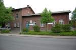 Foto vom 2.5.2010, ehemaliges Empfangsgebude vom Bahnhof Korschenbroich.