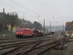 185 402-5  Green Cargo  zieht am 06. April 2013 einen gemischten Gterzug durch Kronach in Richtung Lichtenfels.